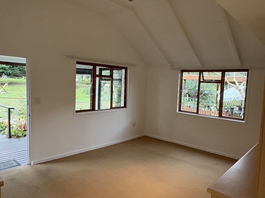 2 Bedroom Property for Sale in Harkerville A H Western Cape